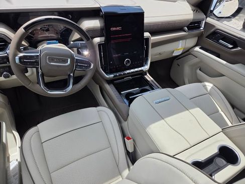 New 2026 GMC Yukon XL Denali AWD/4WD image 11