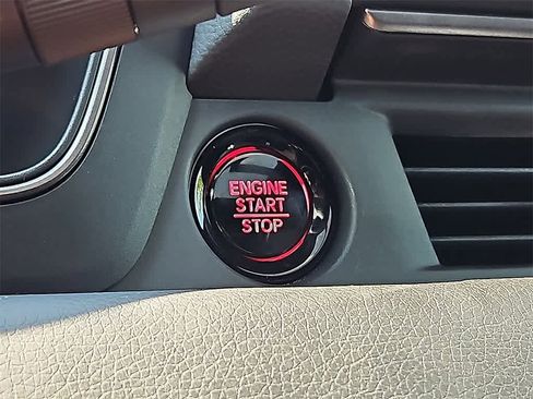 New 2025 Honda Pilot TrailSport image 17