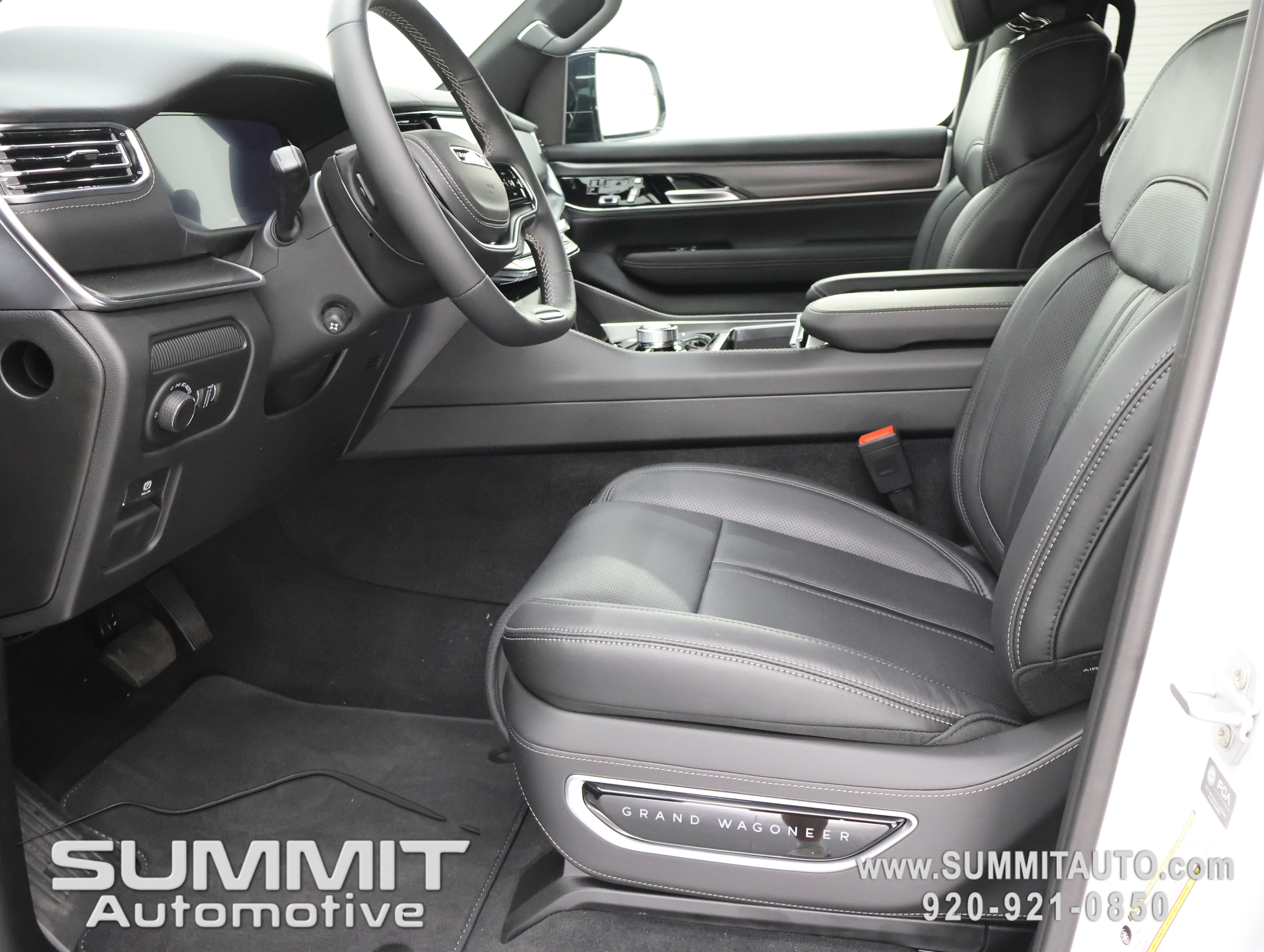 New 2026 Jeep Grand Wagoneer Summit AWD/4WD image 7