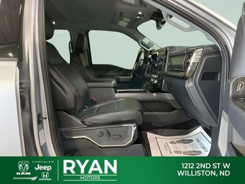 Used 2024 Ford F250 Lariat w/ Sport Appearance Package image 32