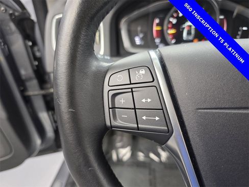 Used 2018 Volvo S60 T5 Inscription Platinum image 19
