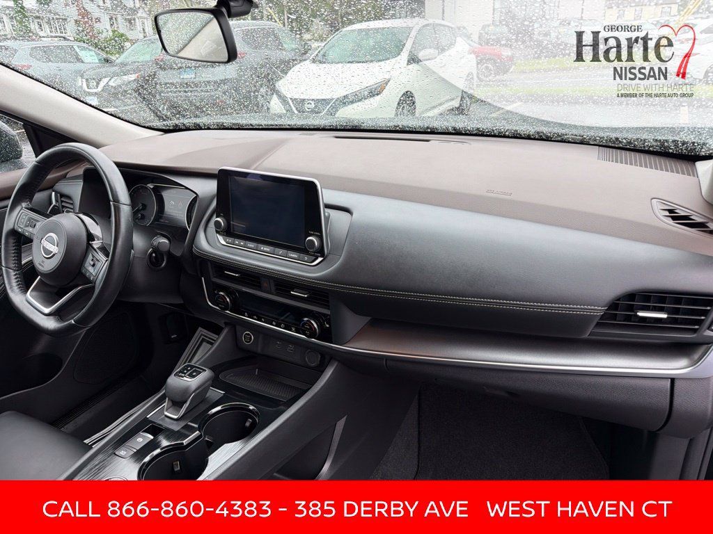 Certified 2023 Nissan Rogue SV w/ SV Premium B Package AWD/4WD image 32