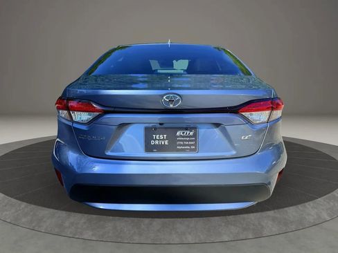 Used 2022 Toyota Corolla LE image 36