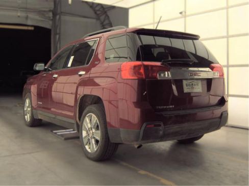 Used 2014 GMC Terrain SLT w/ Chrome Appearance Package FWD image 4