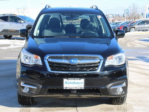 Used 2018 Subaru Forester 2.5i Limited image 2
