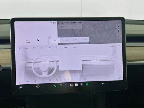 Used 2023 Tesla Model 3 Standard Range RWD image 23