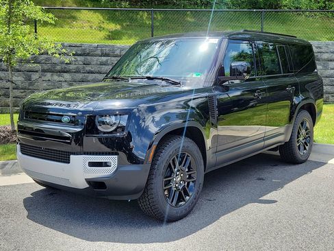 Used 2025 Land Rover Defender 130 S AWD/4WD image 1