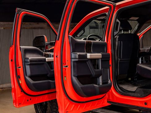 Used 2022 Ford F250 Lariat image 30