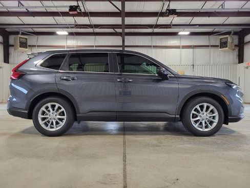 Used 2025 Honda CR-V EX-L image 6