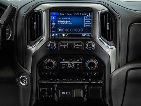Used 2020 Chevrolet Silverado 1500 RST w/ All-Star Edition AWD/4WD image 25