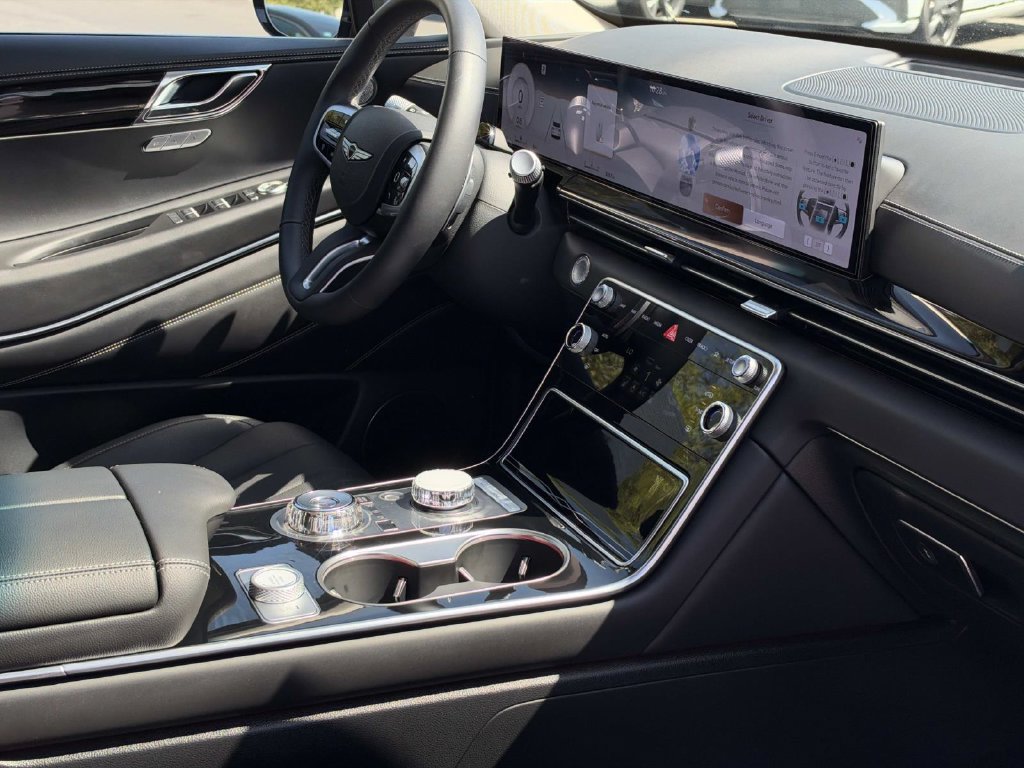 Certified 2026 Genesis GV80 2.5T AWD/4WD image 27