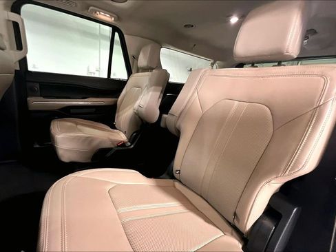 Used 2023 Ford Expedition Max Limited AWD/4WD image 32
