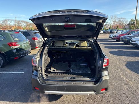 Certified 2023 Subaru Outback Limited image 8
