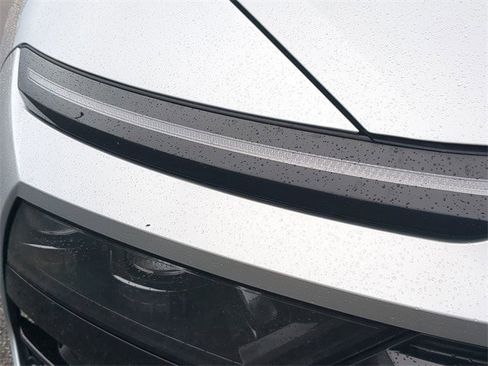 Certified 2024 Hyundai Sonata SEL w/ Convenience Package image 9