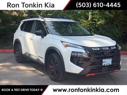 Used 2025 Nissan Rogue SV