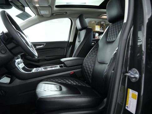 Certified 2024 Ford Edge Titanium w/ Equipment Group 301A AWD/4WD image 16