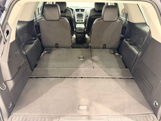 Used 2016 GMC Acadia SLT w/ Open Road Package AWD/4WD image 29