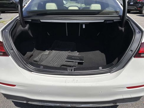 Used 2022 Mercedes-Benz E 350 4MATIC Sedan image 6