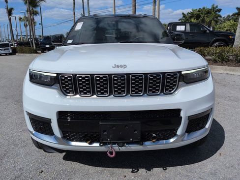 Certified 2025 Jeep Grand Cherokee L Summit AWD/4WD image 3