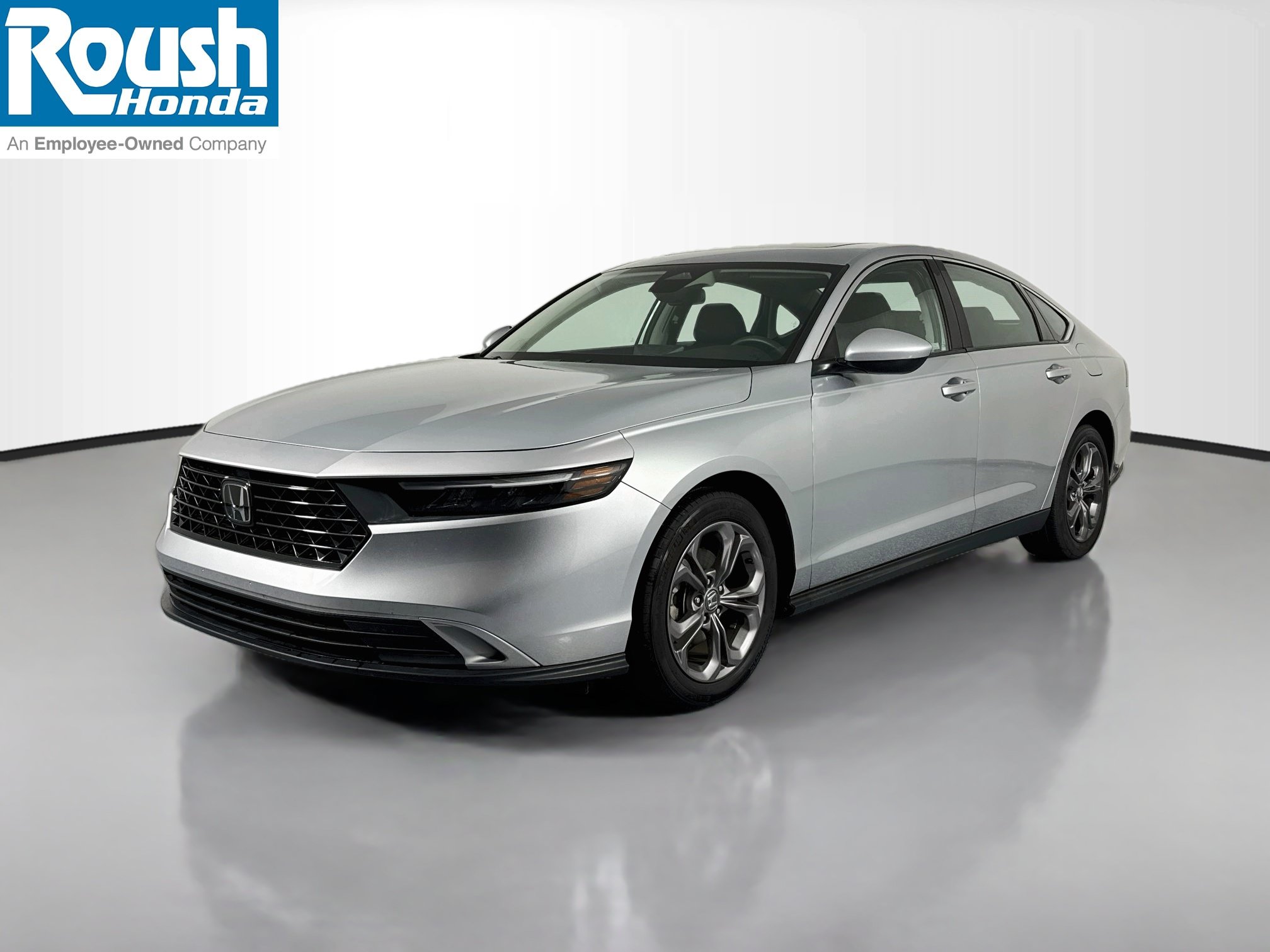 Certified 2024 Honda Accord EX image 1