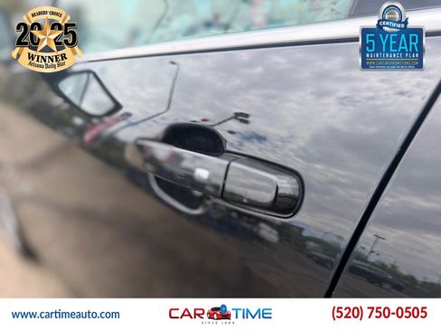 Used 2025 Chevrolet Malibu LT FWD image 9