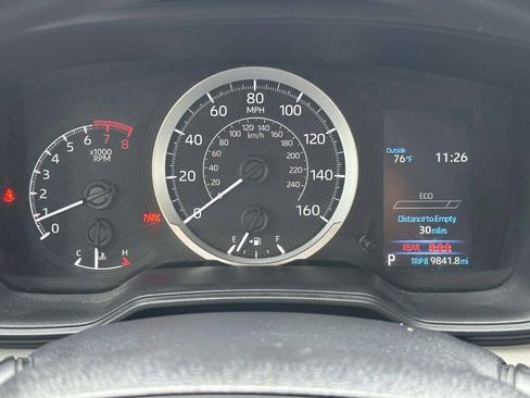Used 2022 Toyota Corolla LE FWD image 30