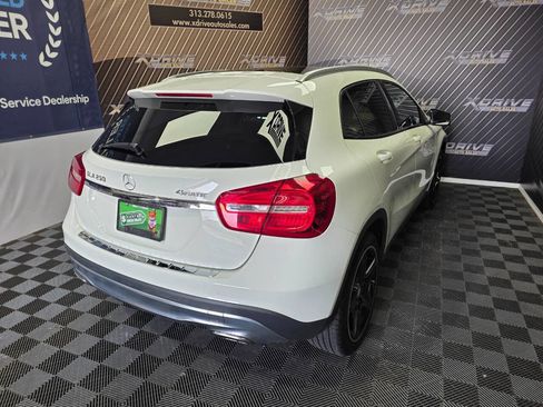 Used 2015 Mercedes-Benz GLA 250 4MATIC image 15