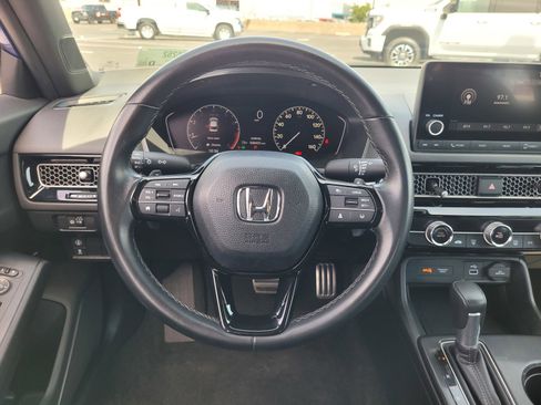 Used 2024 Honda Civic Sport image 15