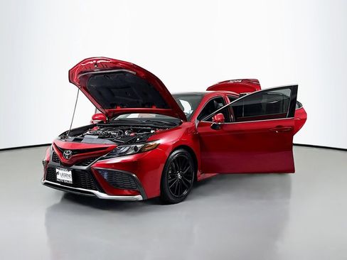 Used 2022 Toyota Camry XSE AWD/4WD image 23