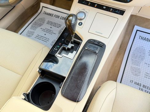 Used 2015 Lexus ES 350 w/ Luxury Package FWD image 54