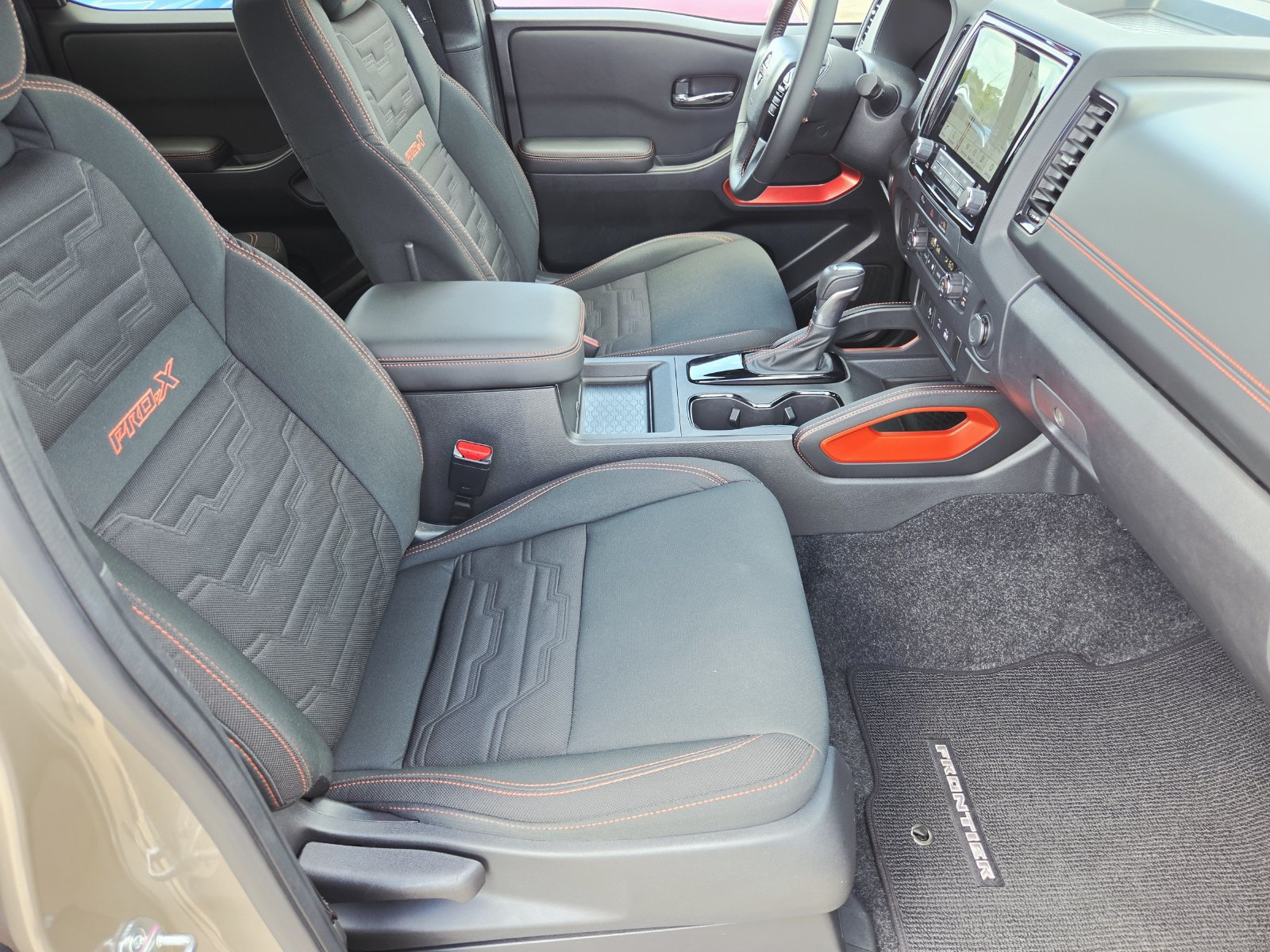 Certified 2024 Nissan Frontier Pro-X w/ Technology Package RWD image 14