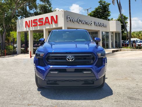 Used 2024 Toyota Tacoma SR5 image 2