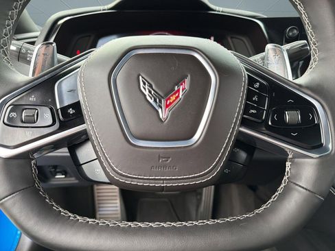 Used 2025 Chevrolet Corvette Stingray Preferred Conv w/ Z51 Performance Package RWD image 15