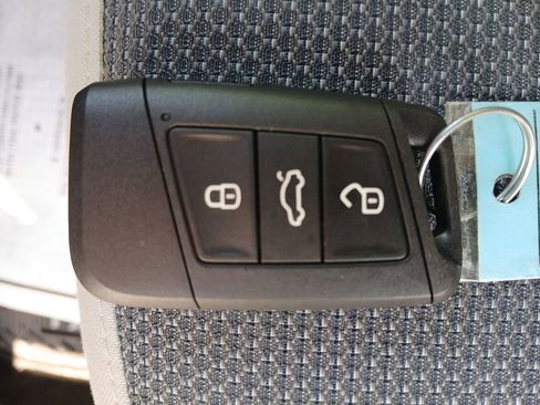 New 2026 Volkswagen Taos S image 27