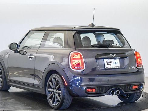 Used 2020 MINI Cooper S FWD image 2