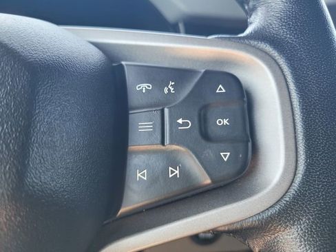 Used 2023 Ford Bronco Badlands image 27