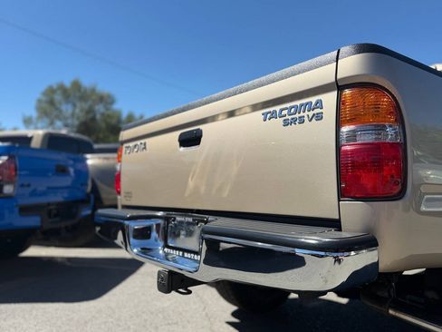 Used 2003 Toyota Tacoma 4x4 Xtracab V6 w/ Convenience Pkg image 63