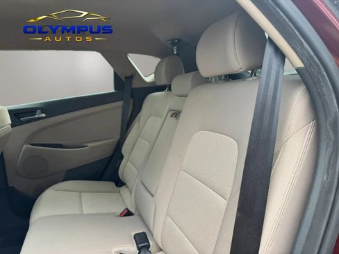 Used 2016 Hyundai Tucson SE w/ Option Group 02 FWD image 12
