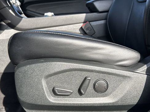 Used 2022 Ford Edge Titanium image 24