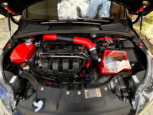 Used 2014 Ford Focus ST w/ Equipment Group 202A FWD image 10
