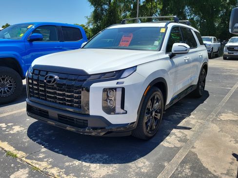 Used 2024 Hyundai Palisade XRT FWD image 3