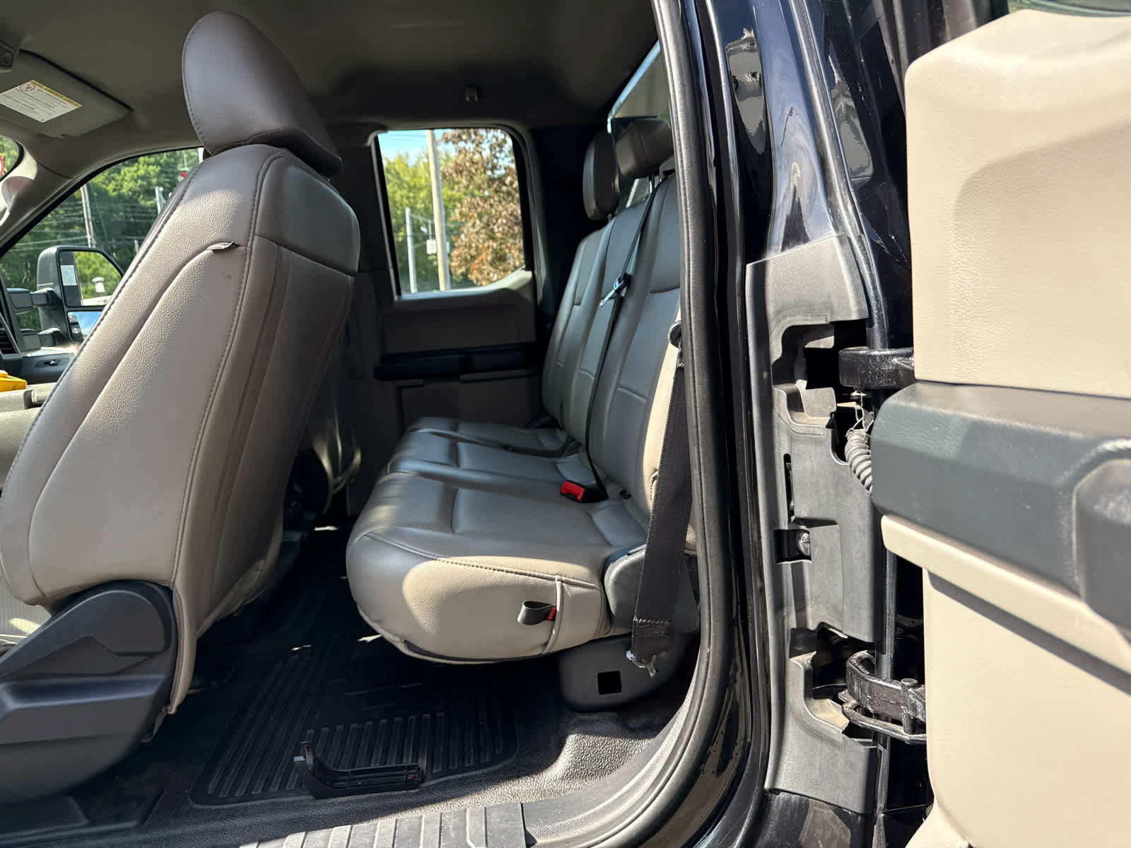 Used 2022 Ford F350 XL w/ Power Equipment Group AWD/4WD image 20