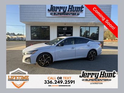 Used 2023 Nissan Altima 2.5 SR w/ SR Premium Package