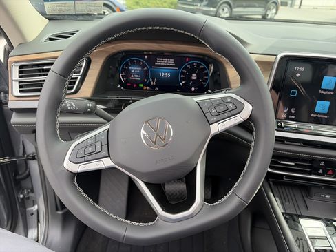 New 2026 Volkswagen Atlas SE AWD/4WD image 28