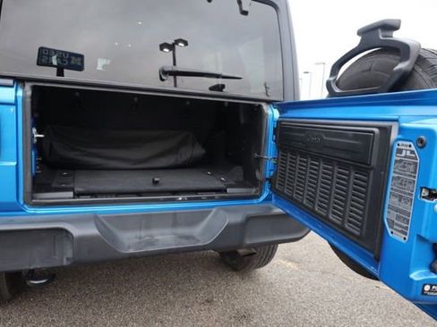 Used 2021 Jeep Wrangler Unlimited Sport S image 29