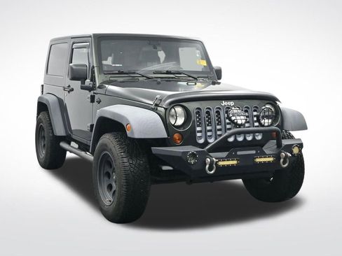 Used 2010 Jeep Wrangler Sport image 3