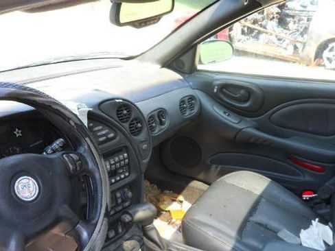 Used 2003 Pontiac Bonneville SSEi image 11