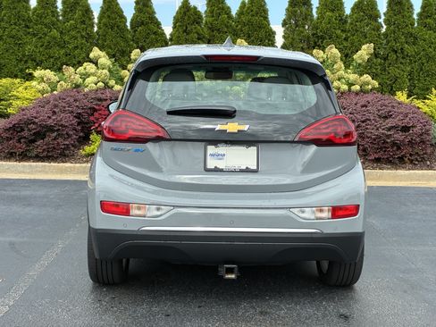 Used 2020 Chevrolet Bolt LT FWD image 8