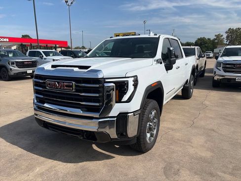 New 2026 GMC Sierra 2500 SLT AWD/4WD image 2