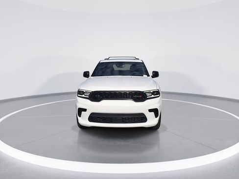 Used 2024 Dodge Durango GT image 3
